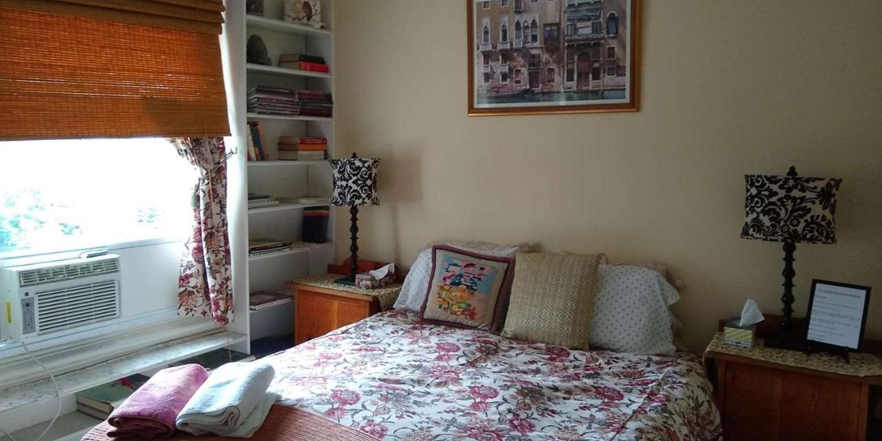 Australis Guest House オタワ エクステリア 写真